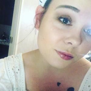 Meet your Posher, Dani